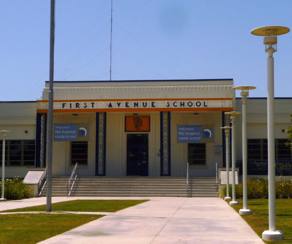 First Avenue Middle School