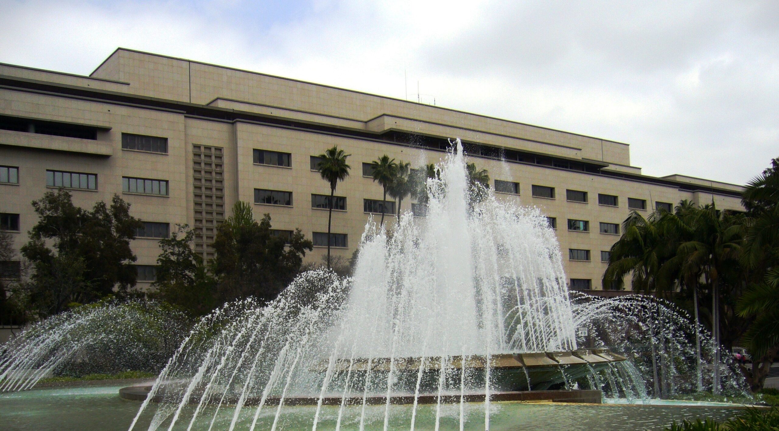 Kenneth Hahn Hall of Administration / Los Angeles County Hall of Administration