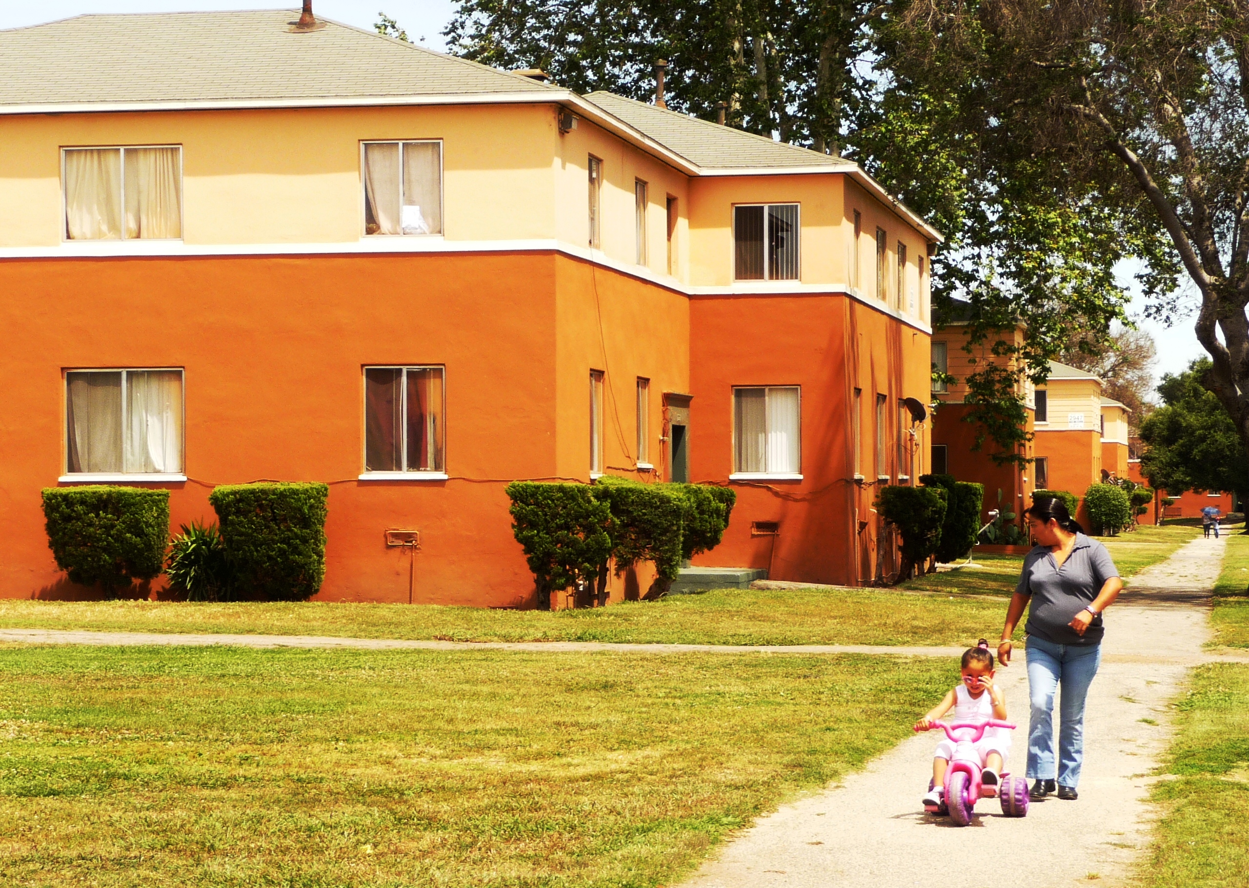 Wyvernwood Garden Apartments